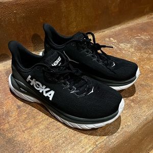 Hoka Mach 4